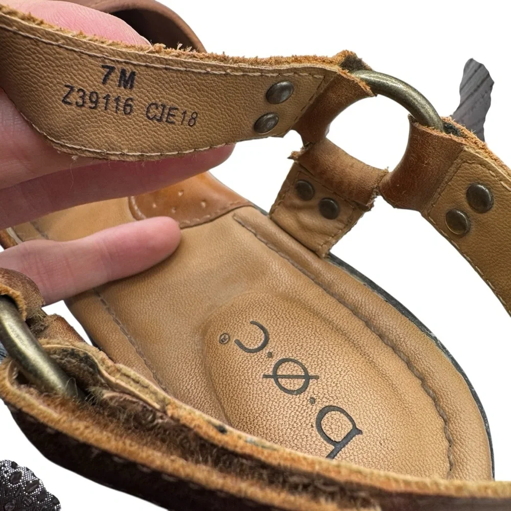 boc Brown Leather Women's Wedge Sandals - Size 7 - Picture 11 of 11
